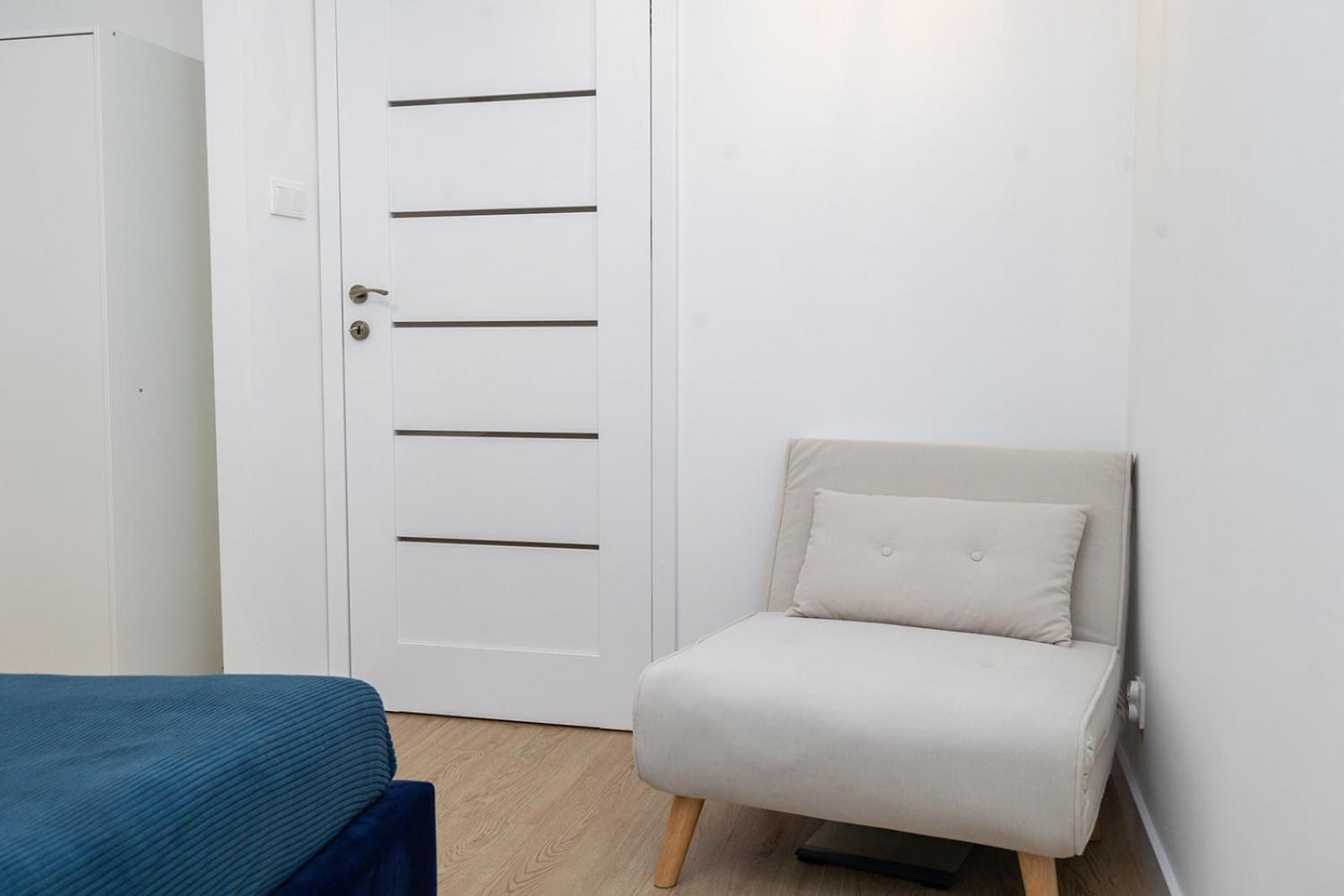 Апартаменты In The Heart Of Historical District With Free Parking Краков Экстерьер фото